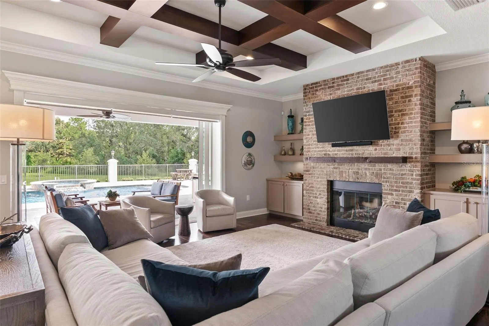 10705 CRANE HILL CT
