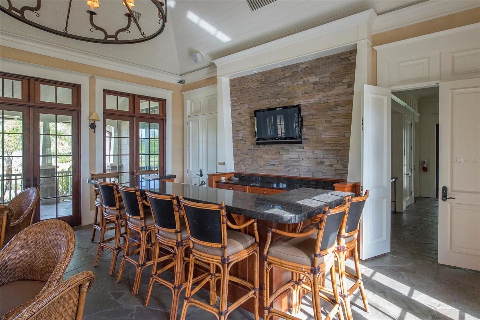10705 CRANE HILL CT