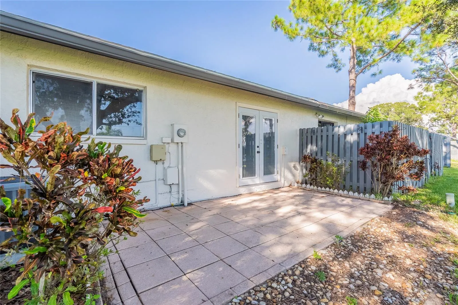 3686 EL CAMINO CT