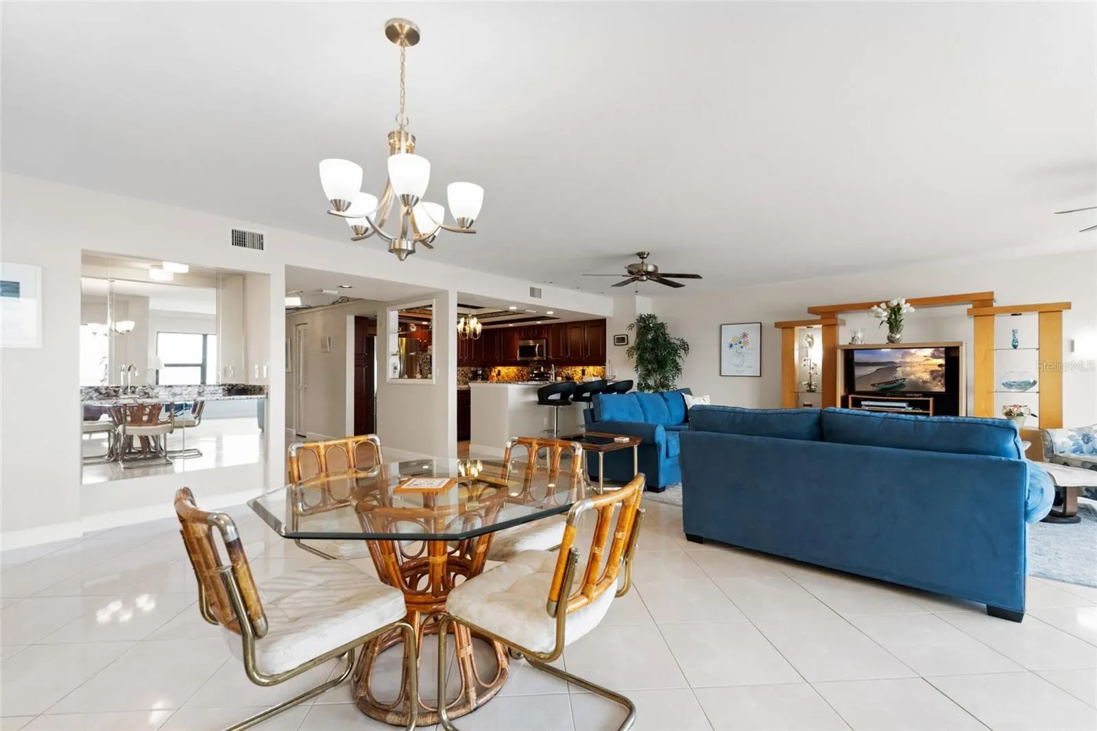 1750 JAMAICA WAY #225, #225