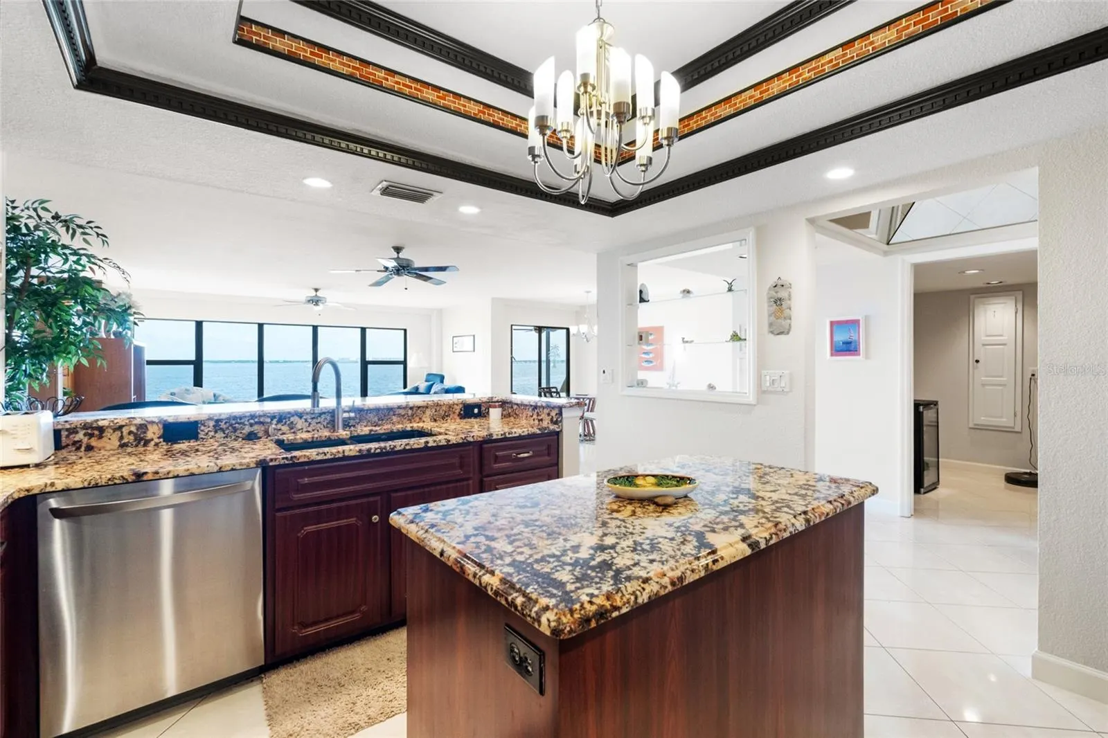 1750 JAMAICA WAY #225, #225