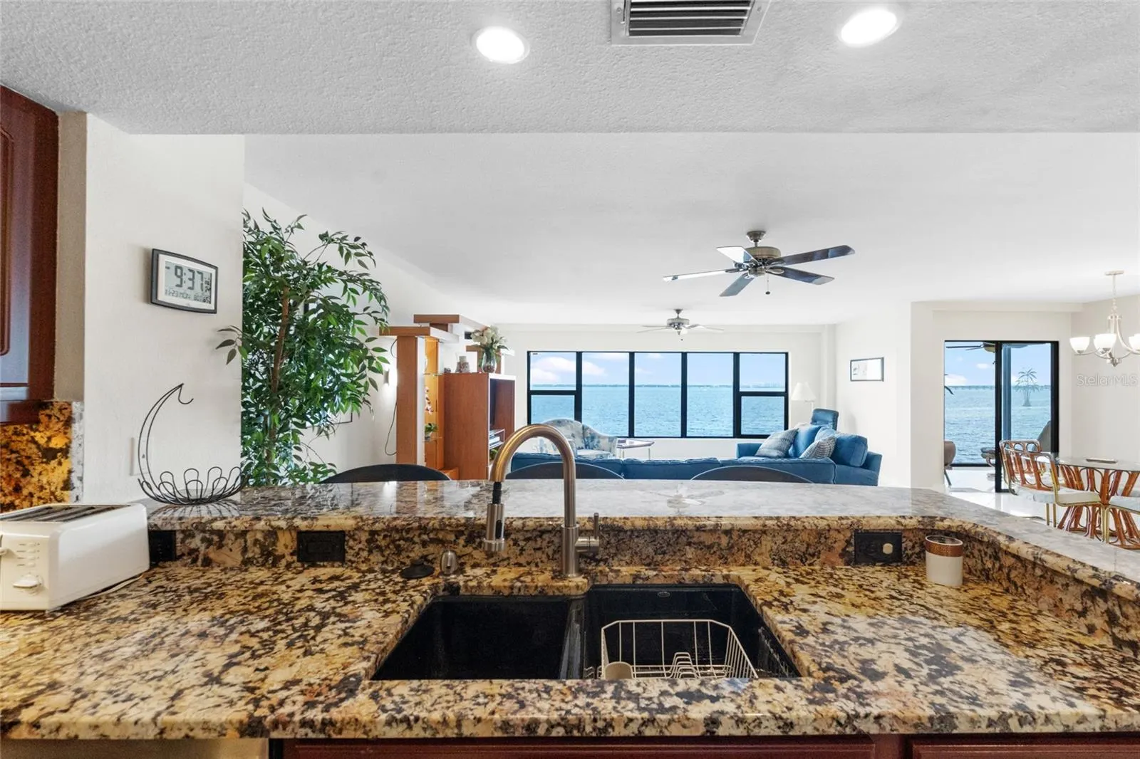 1750 JAMAICA WAY #225, #225