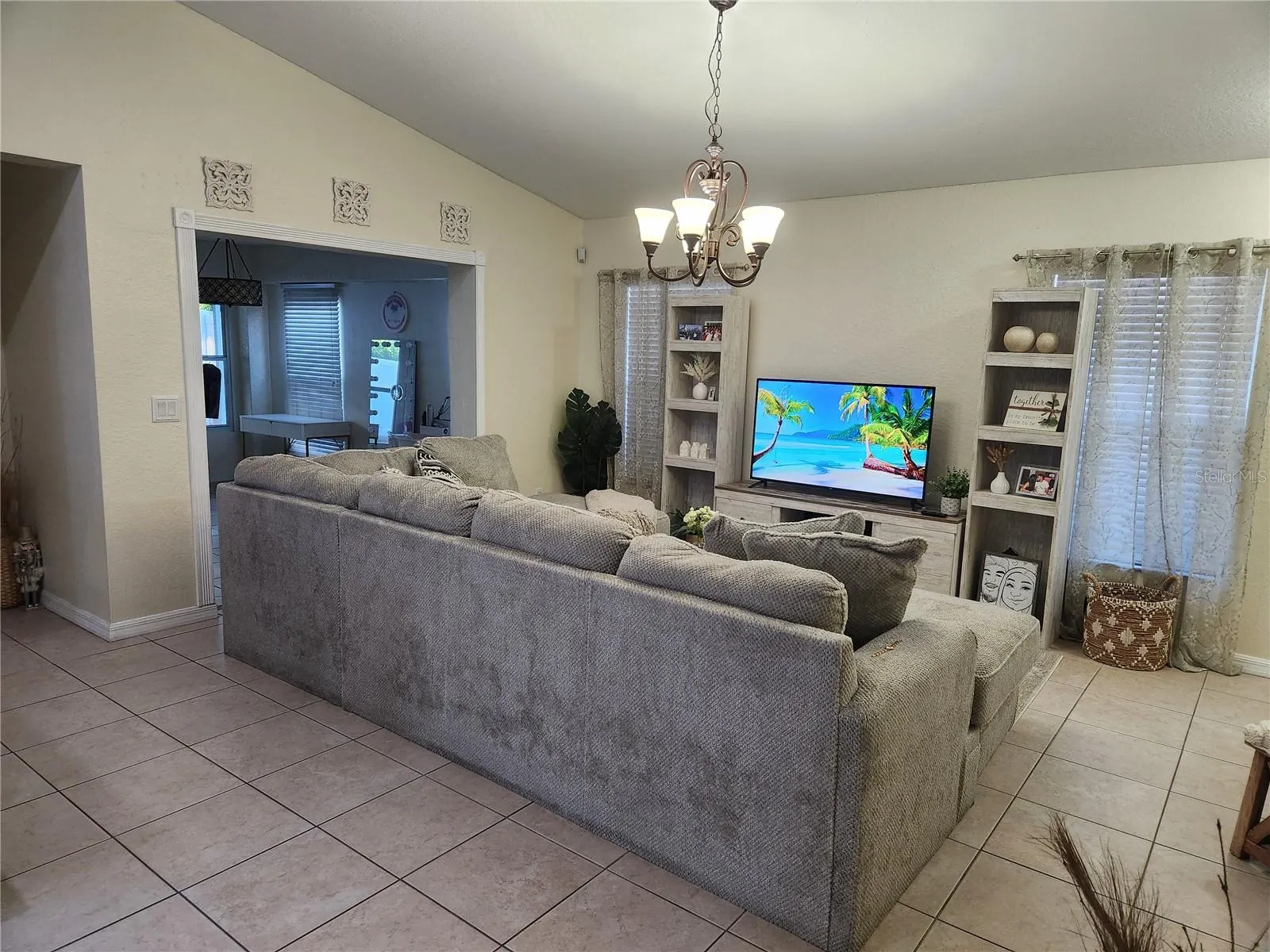 11752 CREST CREEK DR