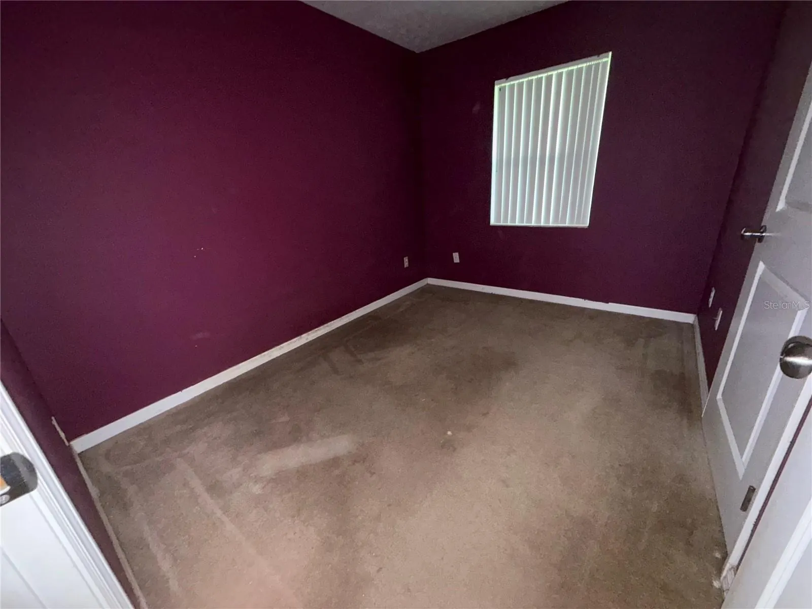 4809 REAGAN AVE