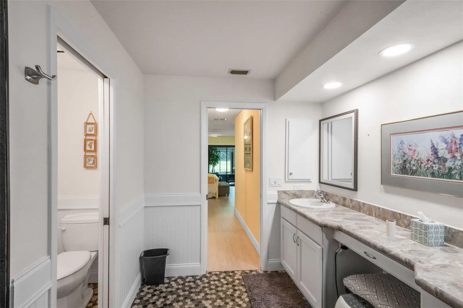 135 ANTON CT