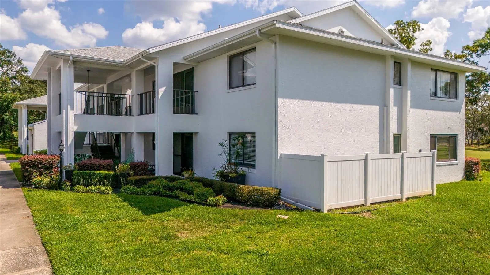 135 ANTON CT