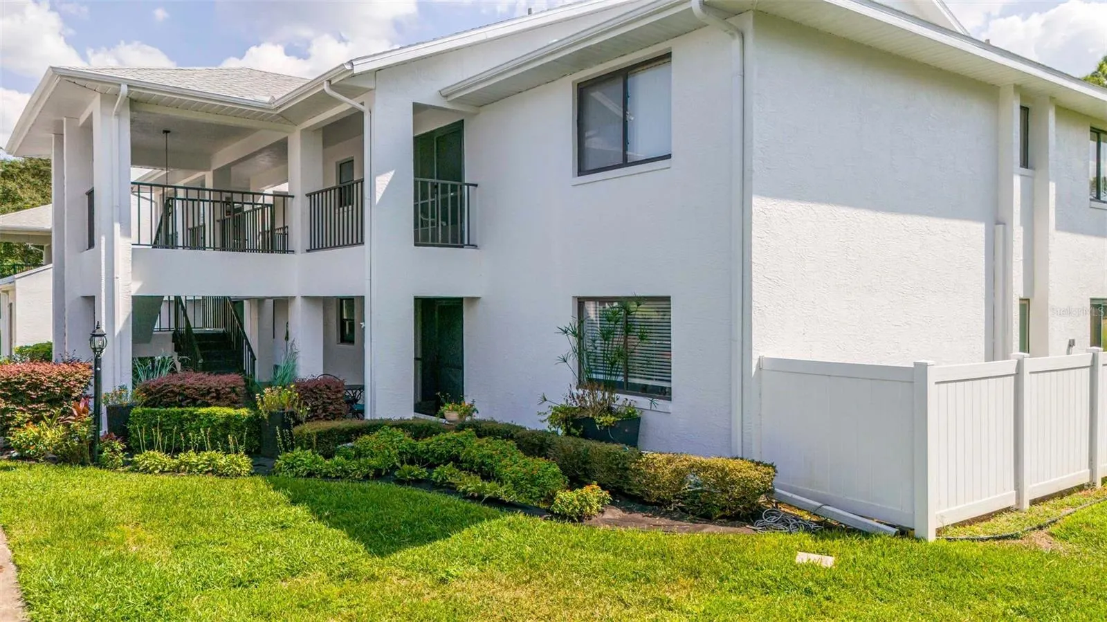 135 ANTON CT