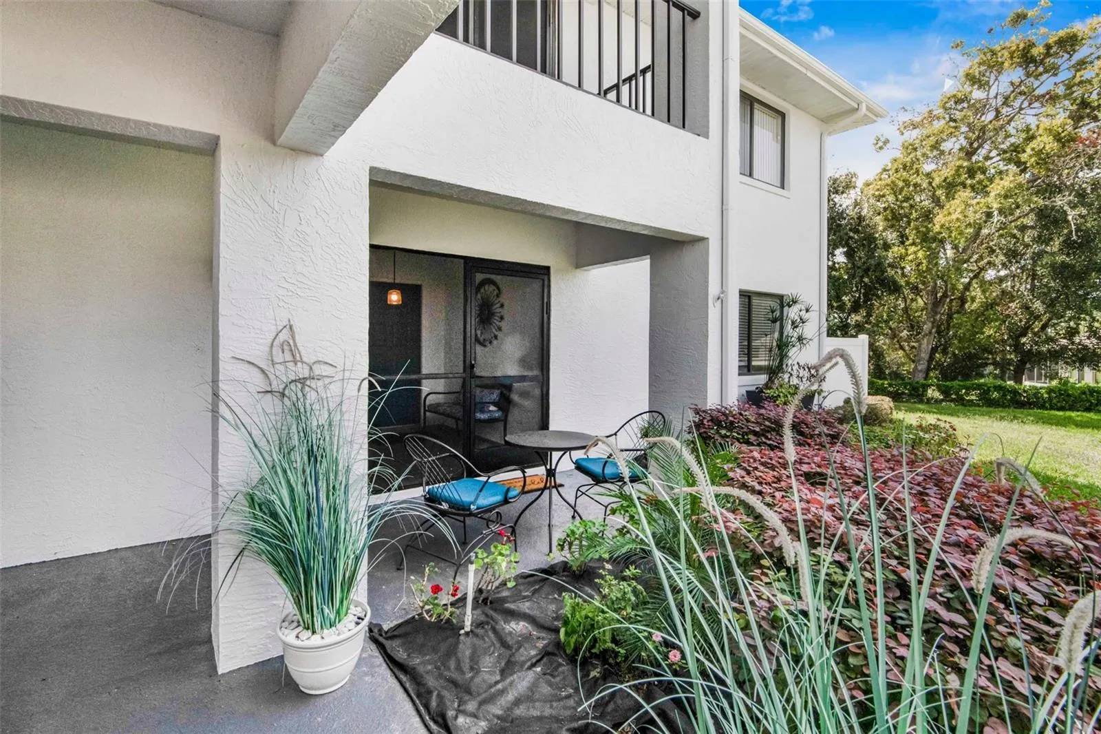 135 ANTON CT