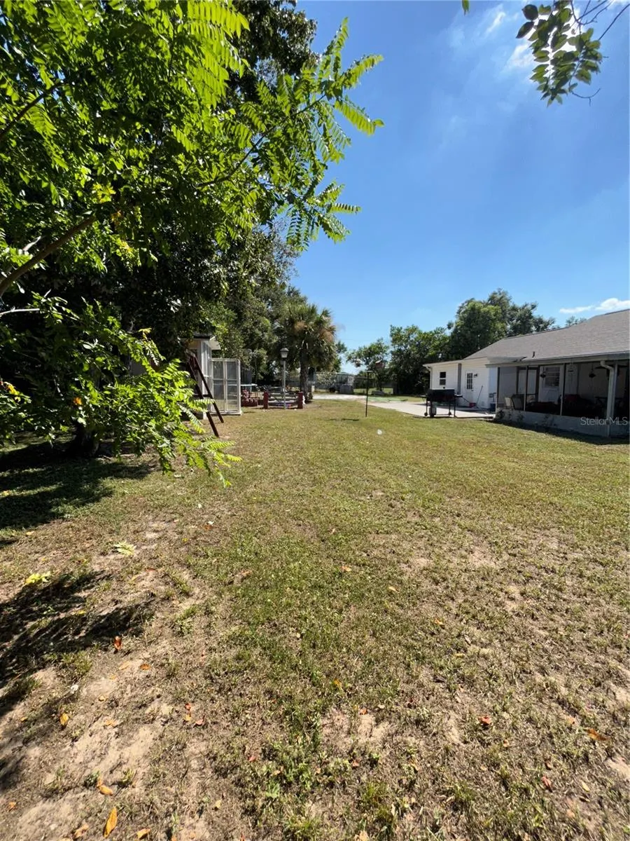 1909 LIDO DR