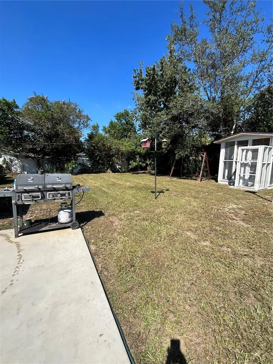 1909 LIDO DR