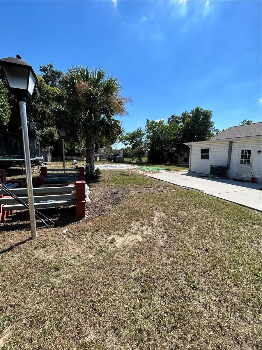 1909 LIDO DR