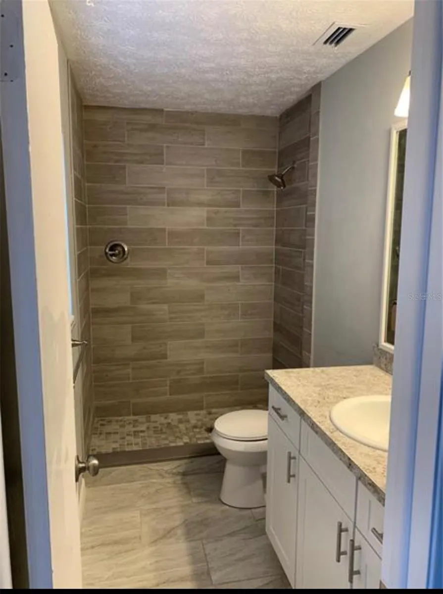 1909 LIDO DR