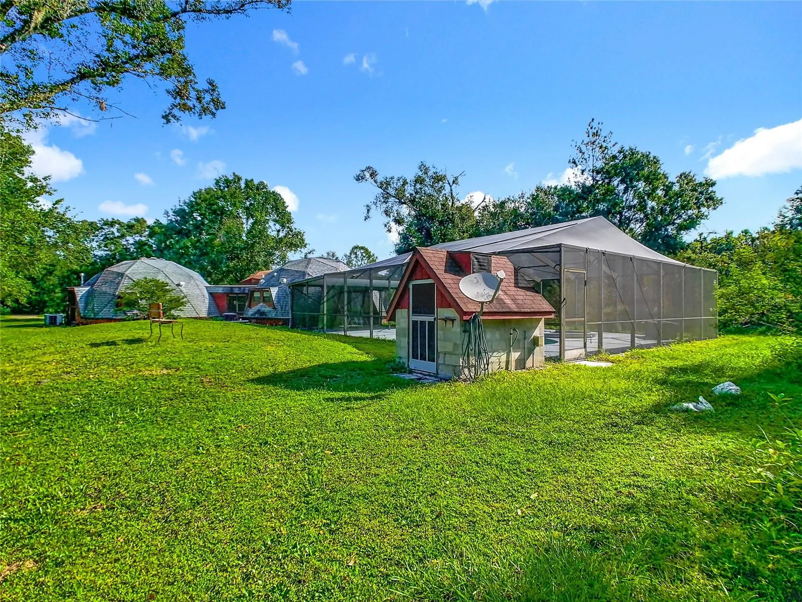2567 US HIGHWAY 98 W