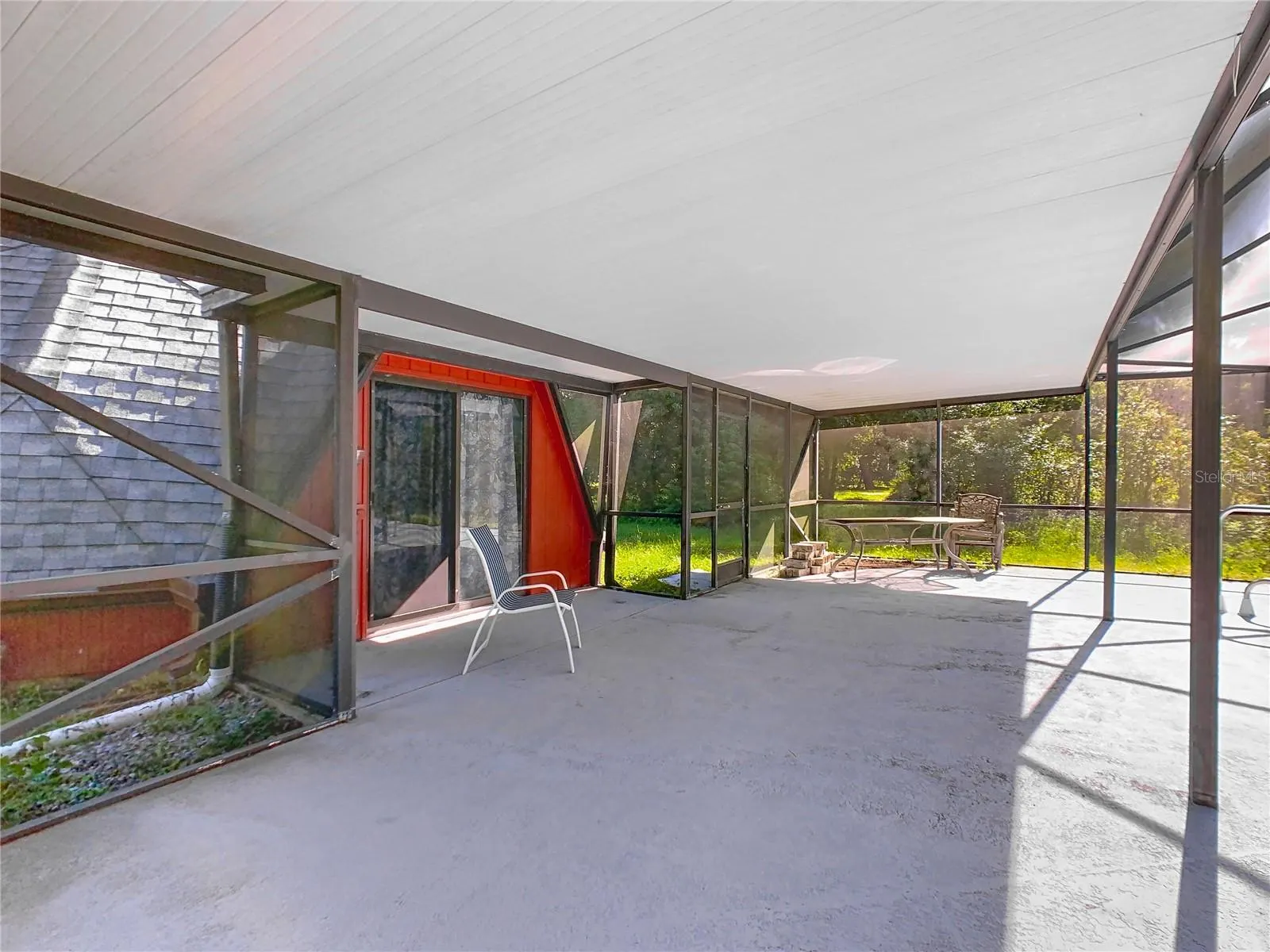 2567 US HIGHWAY 98 W