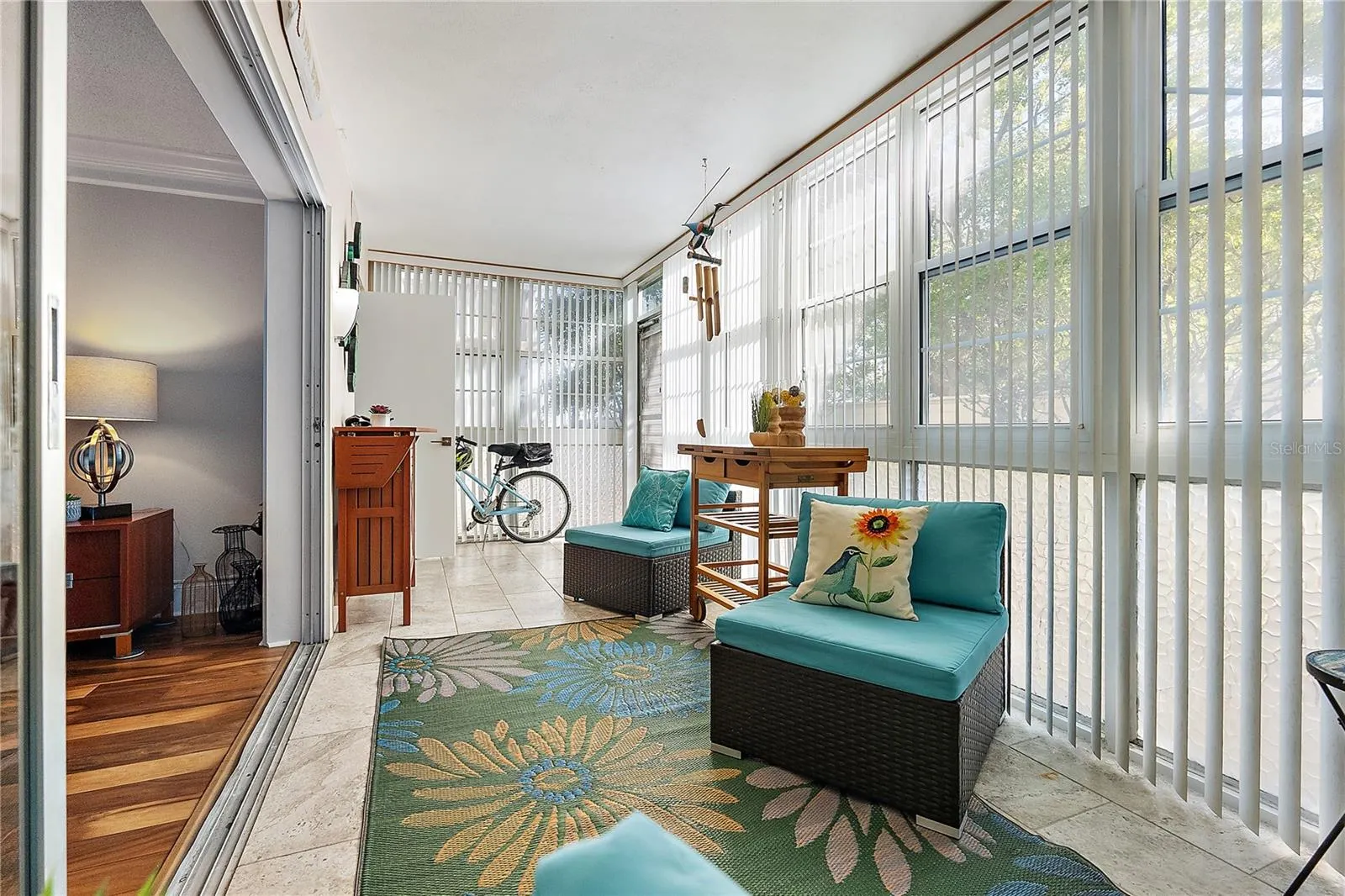 131 BLUFF VIEW DR #103, #103