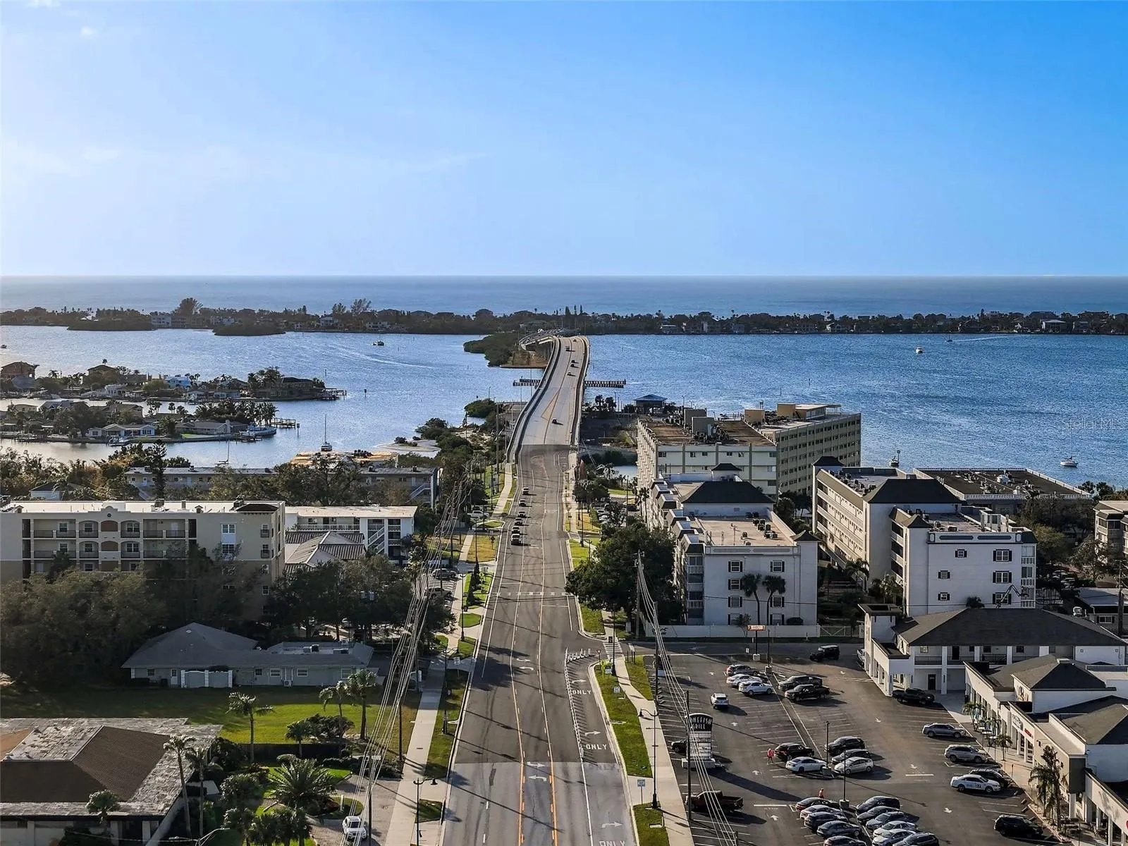 131 BLUFF VIEW DR #103, #103