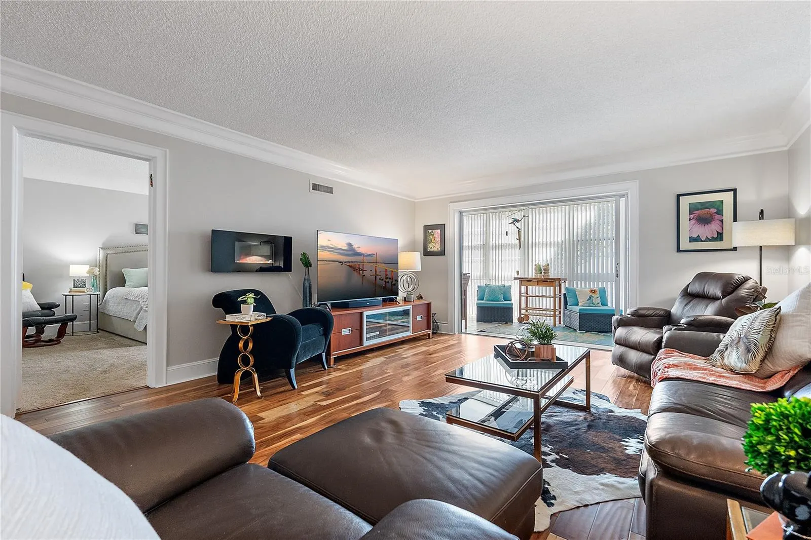 131 BLUFF VIEW DR #103, #103