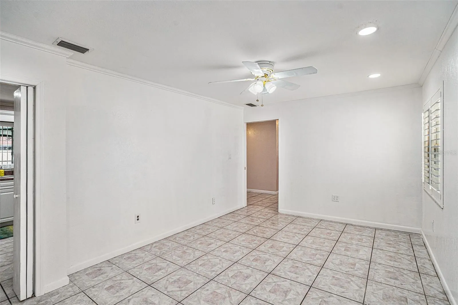 2531 LAKE ELLEN DR