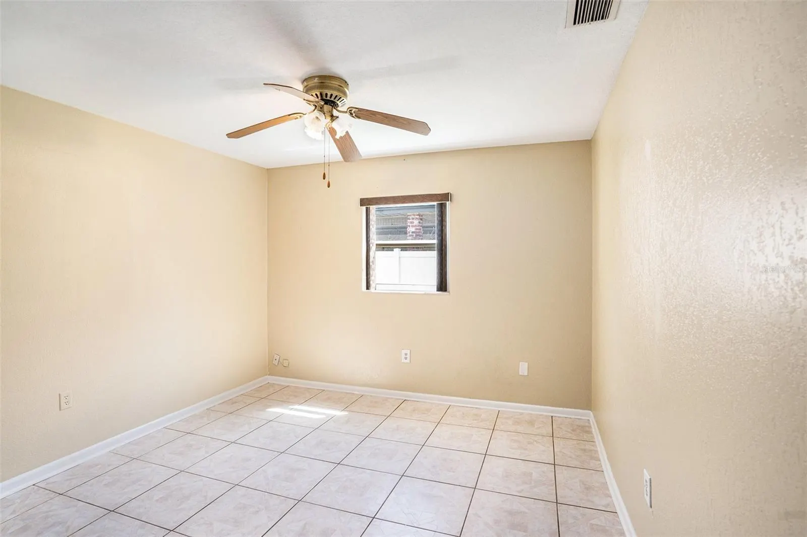2531 LAKE ELLEN DR