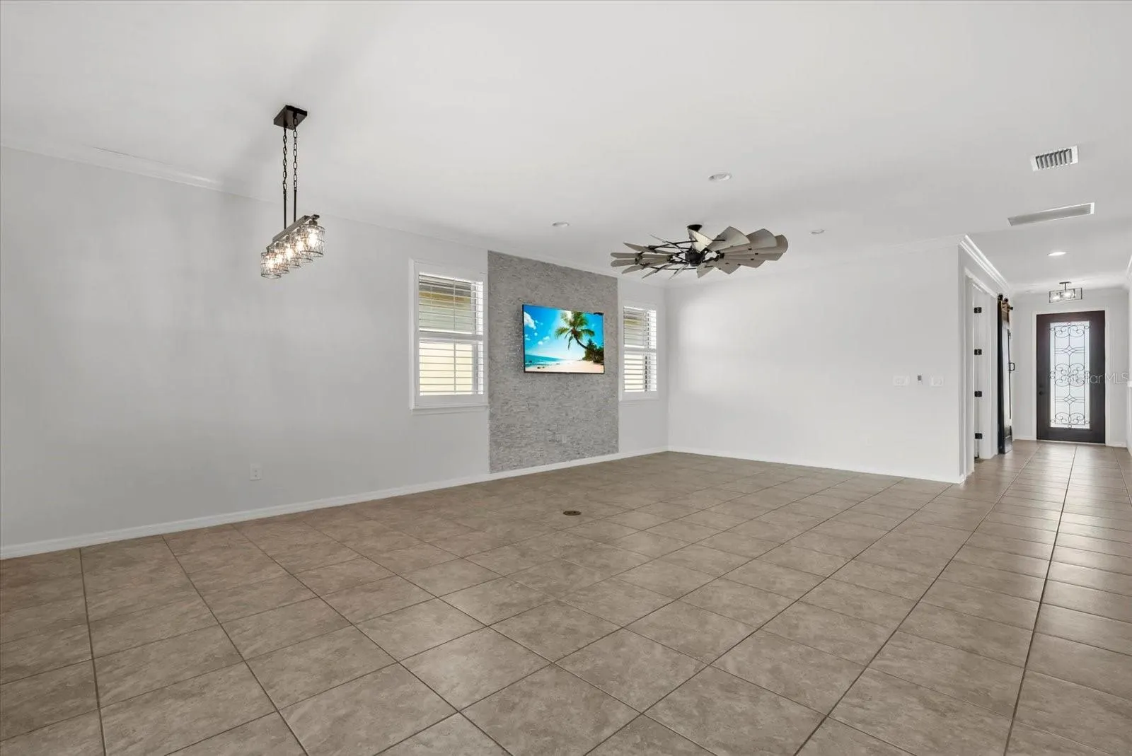 323 TOSCAVILLA BLVD