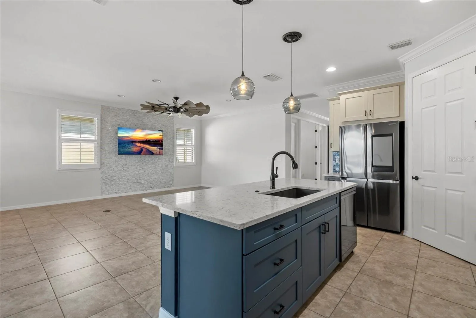 323 TOSCAVILLA BLVD