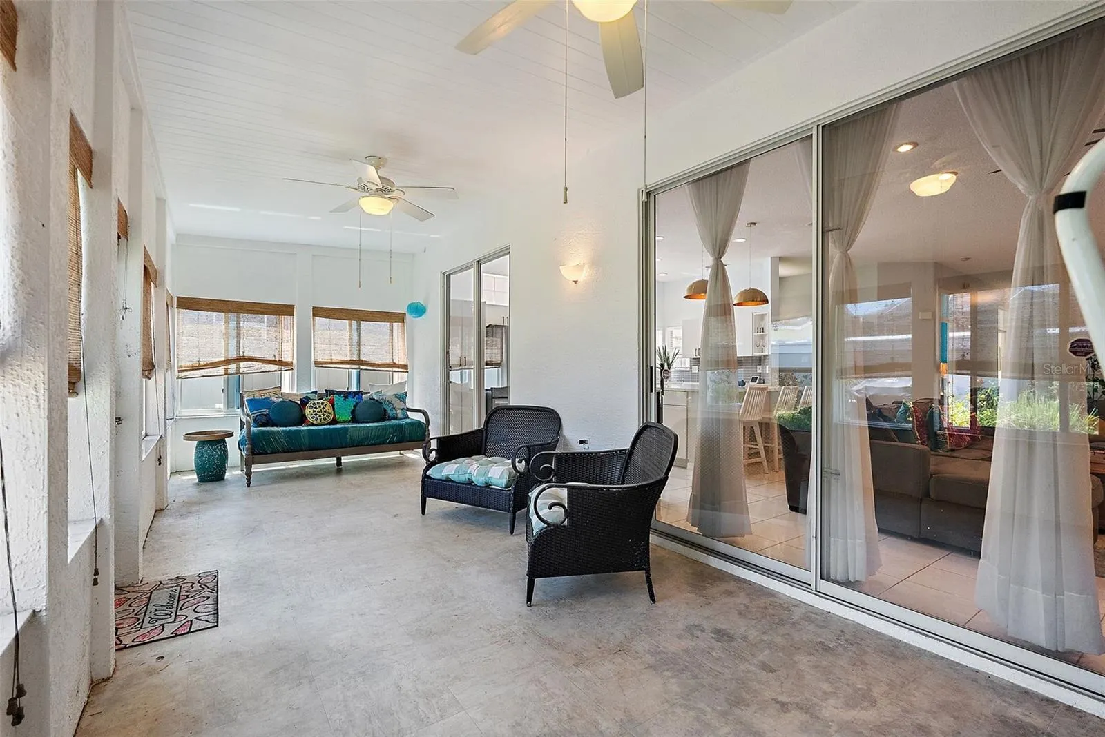 1665 ARABIAN LN