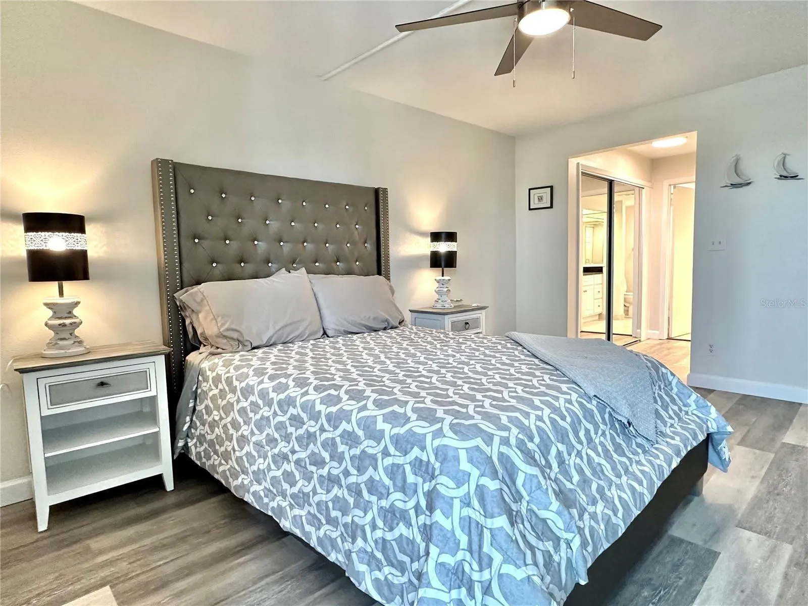 851 BAYWAY BLVD #905, #905