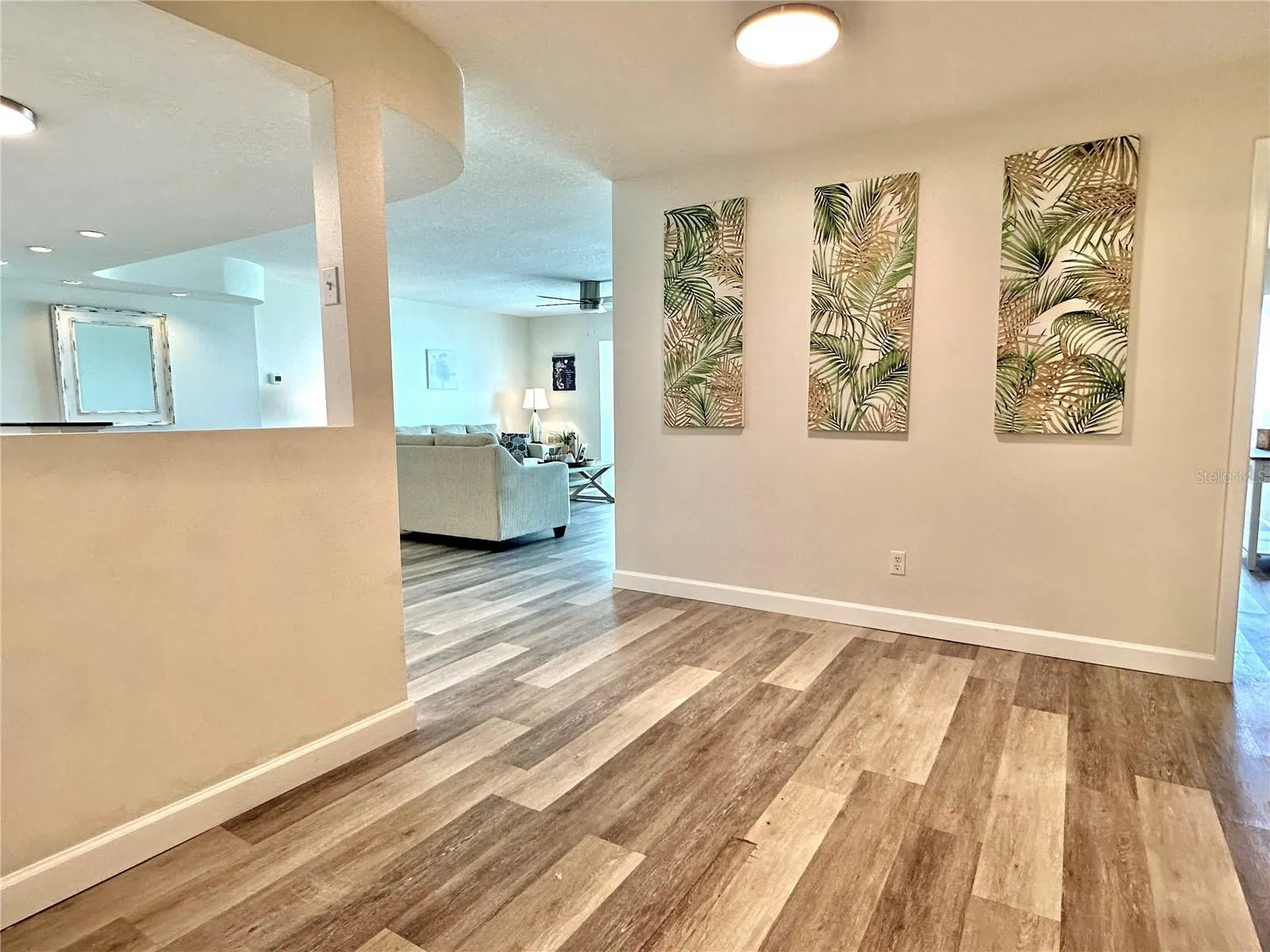 851 BAYWAY BLVD #905, #905