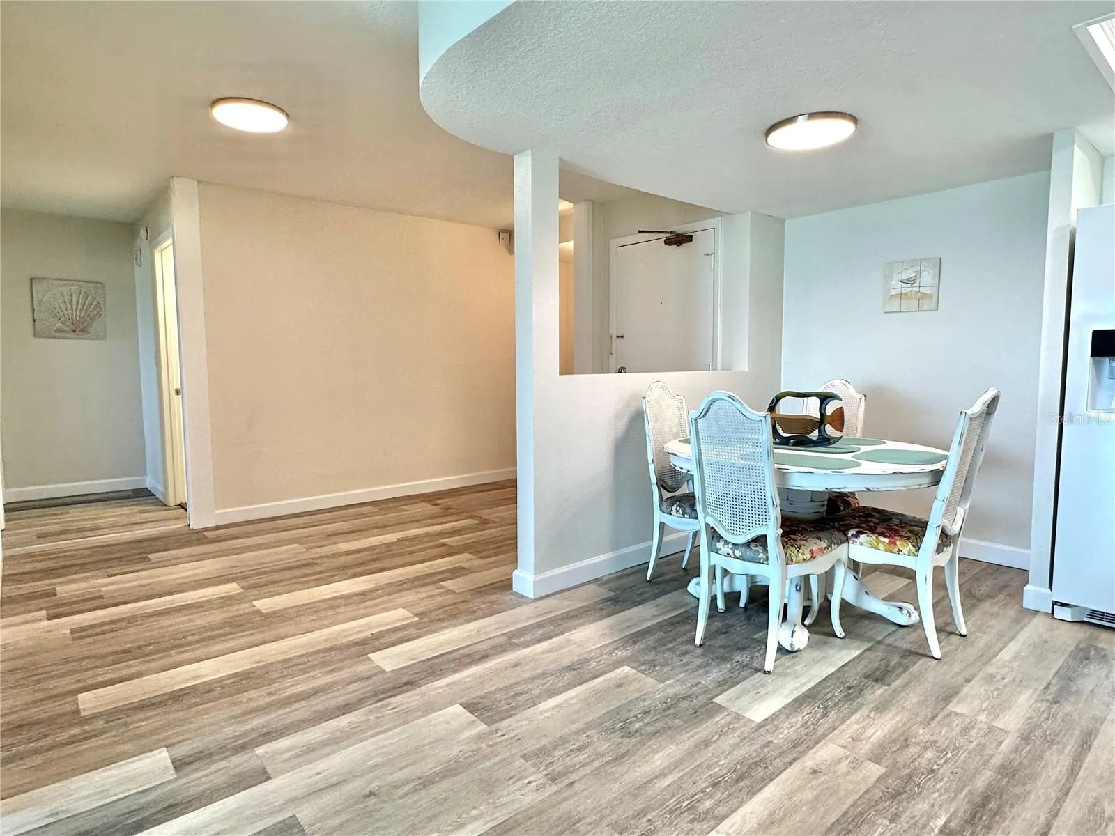 851 BAYWAY BLVD #905, #905