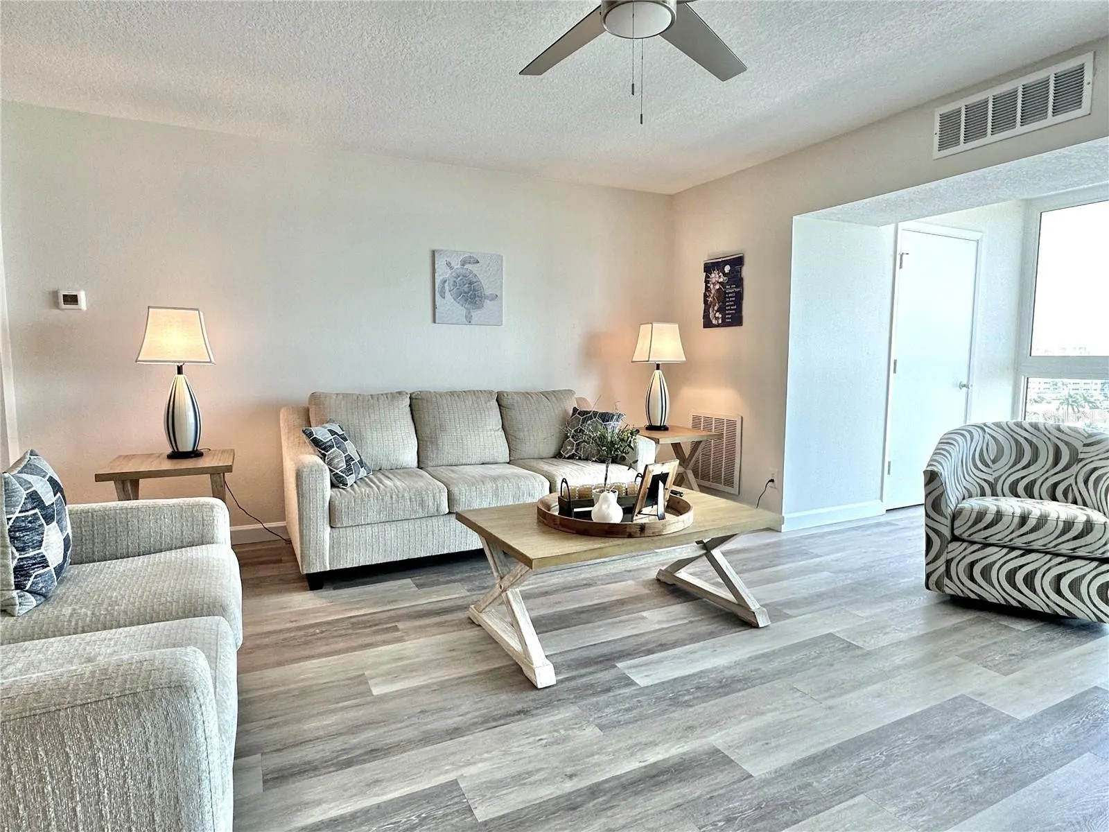851 BAYWAY BLVD #905, #905