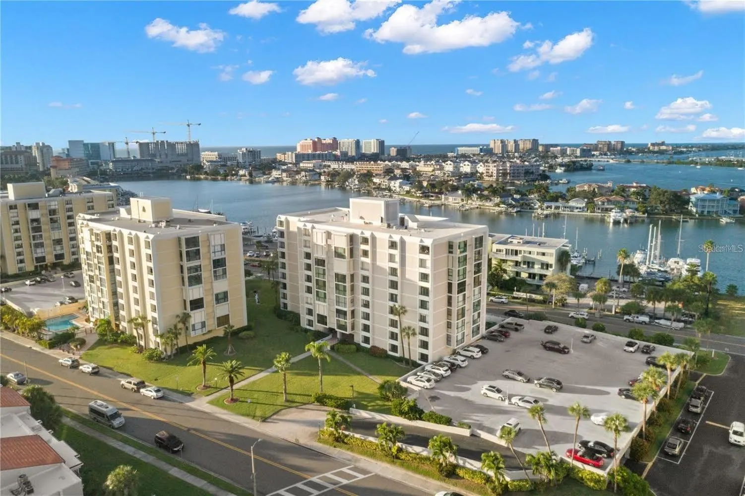 851 BAYWAY BLVD #905, #905