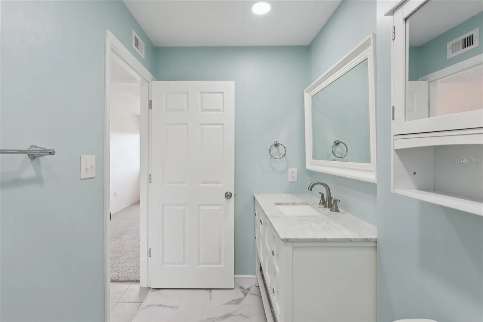 14800 WALSINGHAM RD #1215, #1215