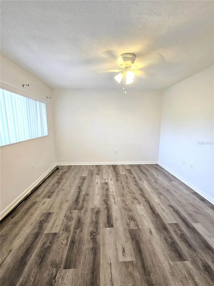 2366 SHELLEY ST #4, #4