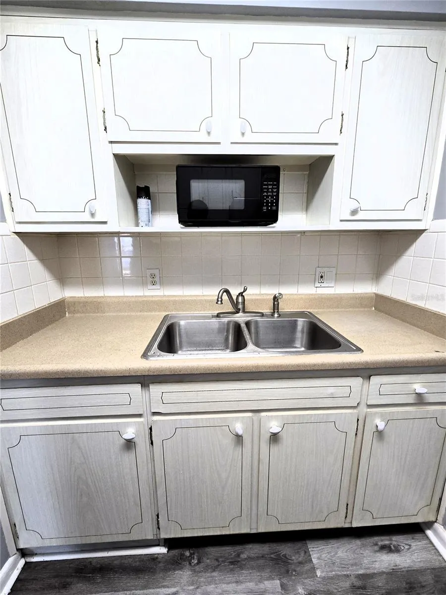 2366 SHELLEY ST #4, #4