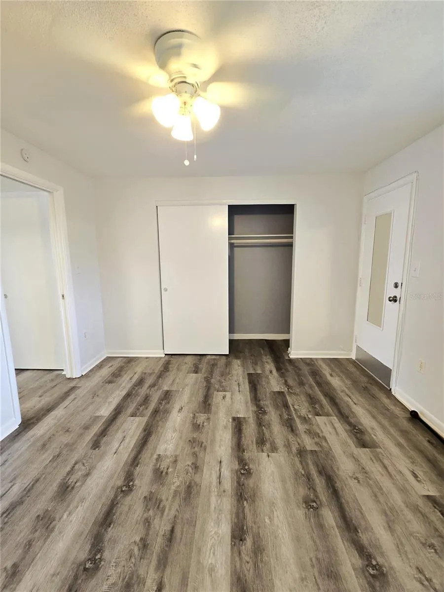 2366 SHELLEY ST #4, #4