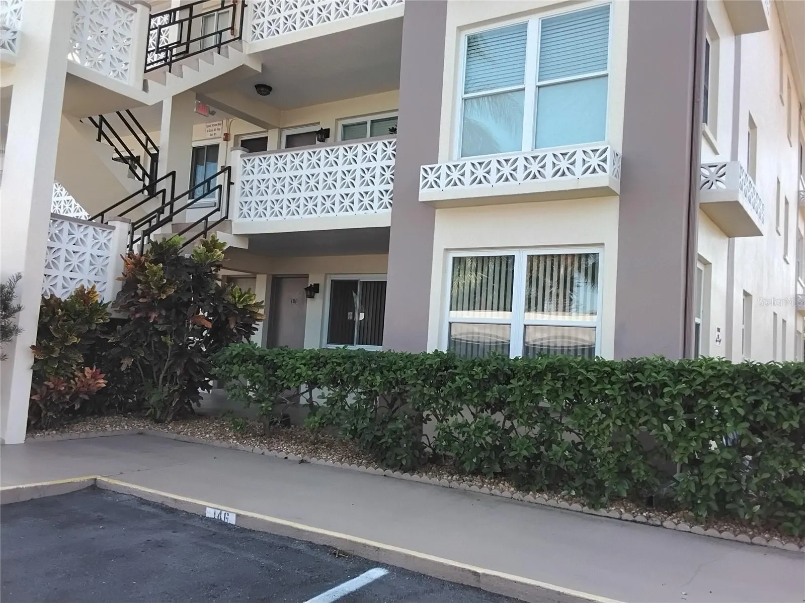 1235 S HIGHLAND AVE #1-101, #1-101
