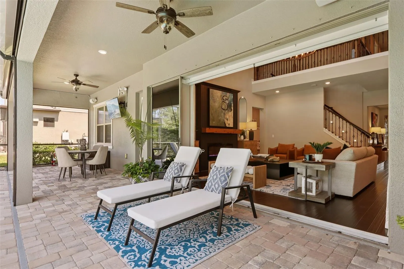842 FOREST GLEN CT