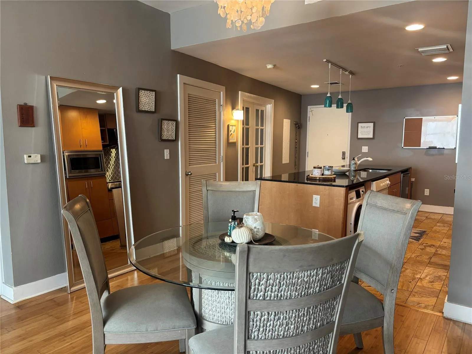 1208 E KENNEDY BLVD #316E, #316E