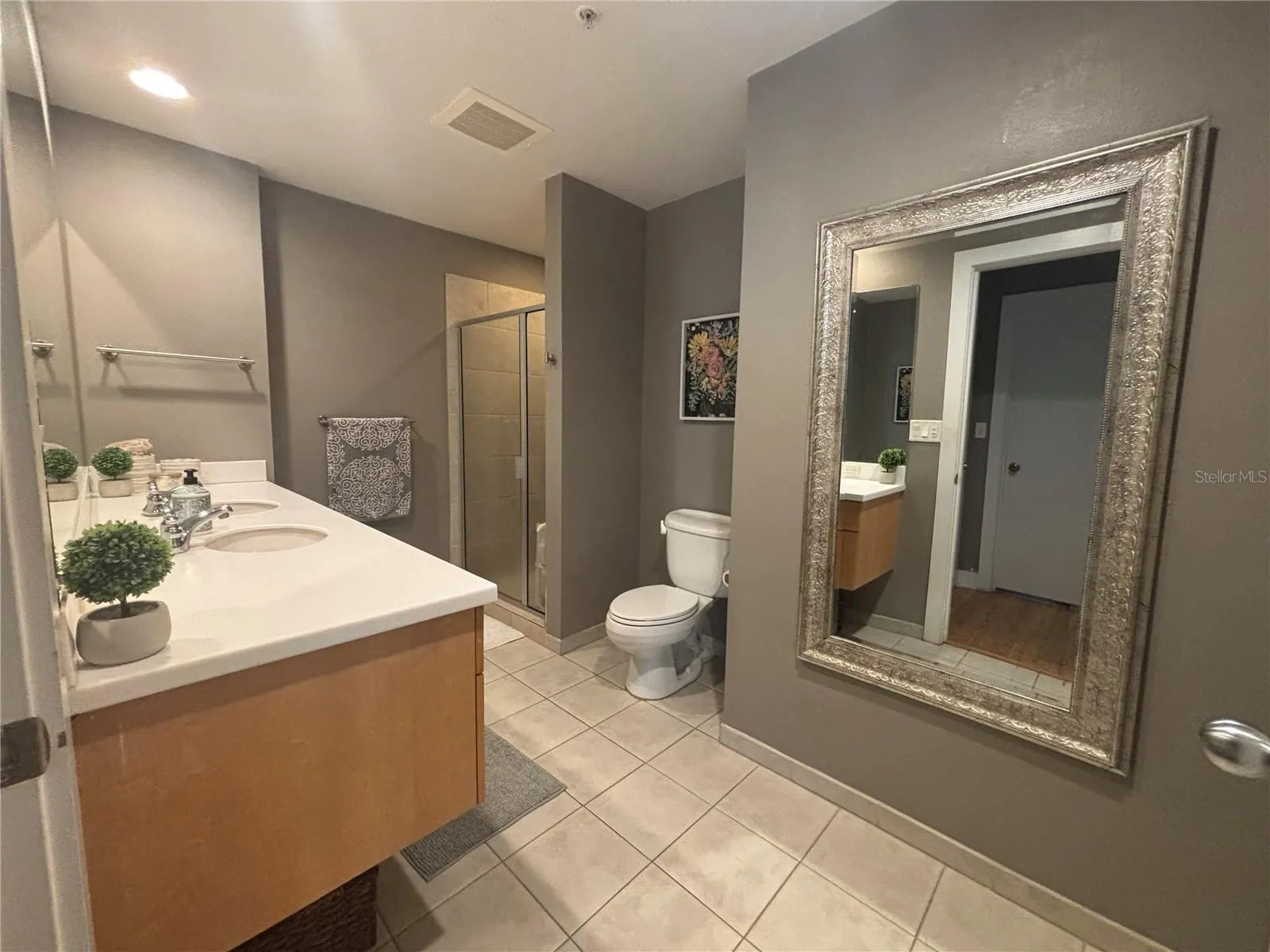1208 E KENNEDY BLVD #316E, #316E