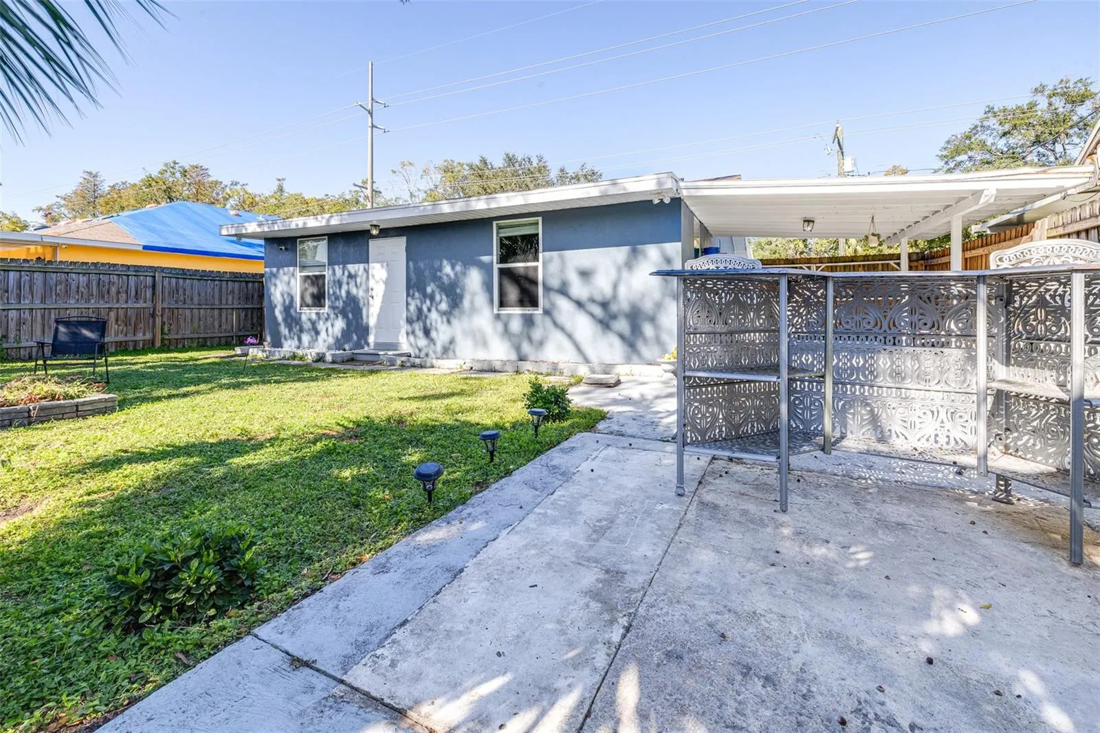 1512 W KIRBY ST
