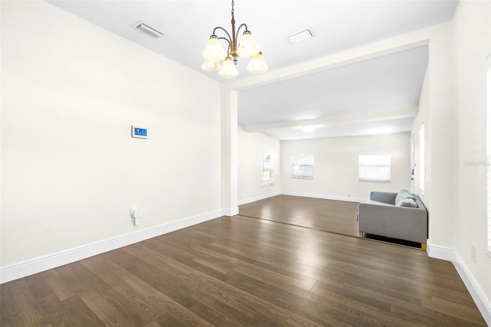 1512 W KIRBY ST