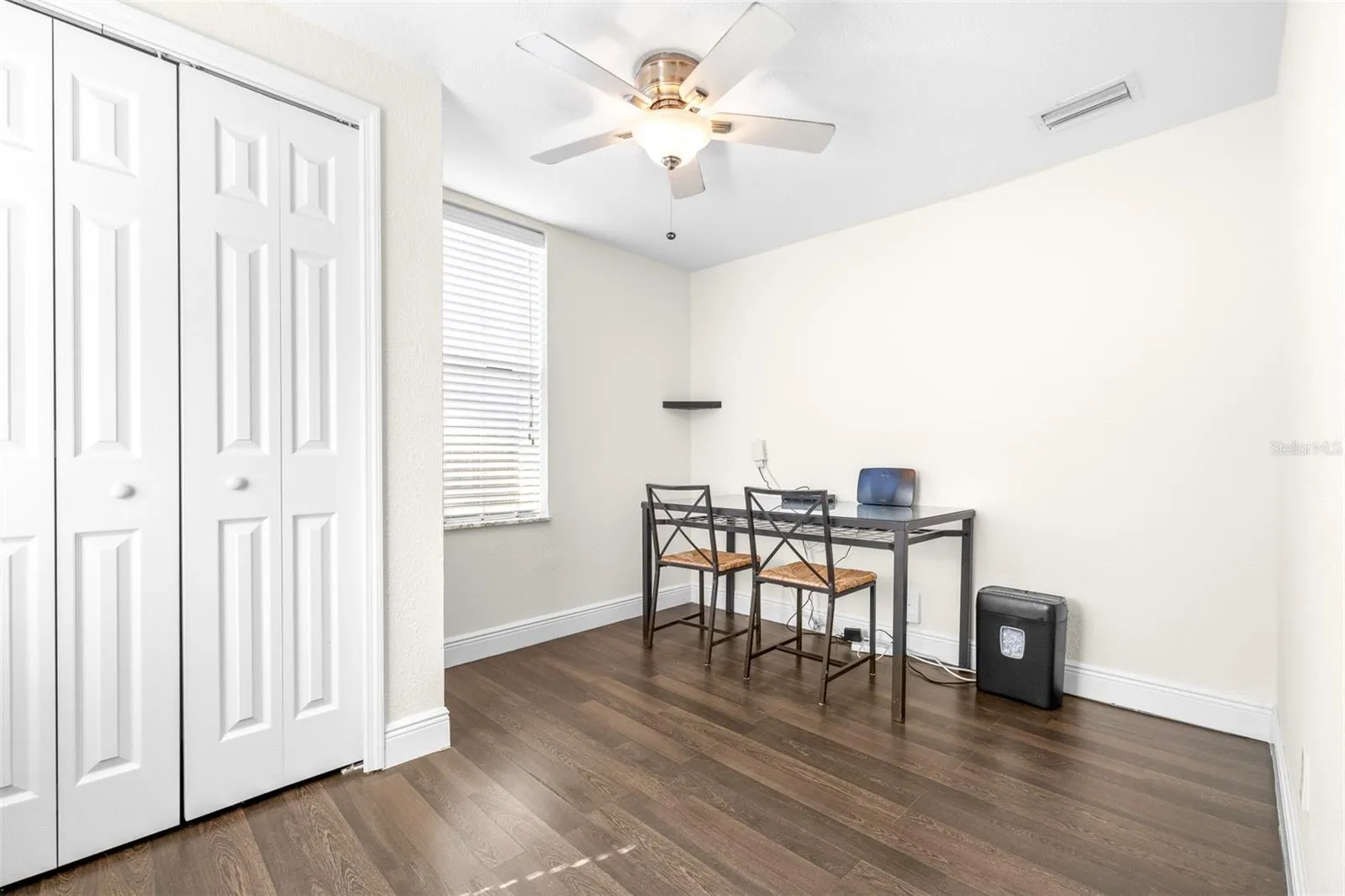 1512 W KIRBY ST