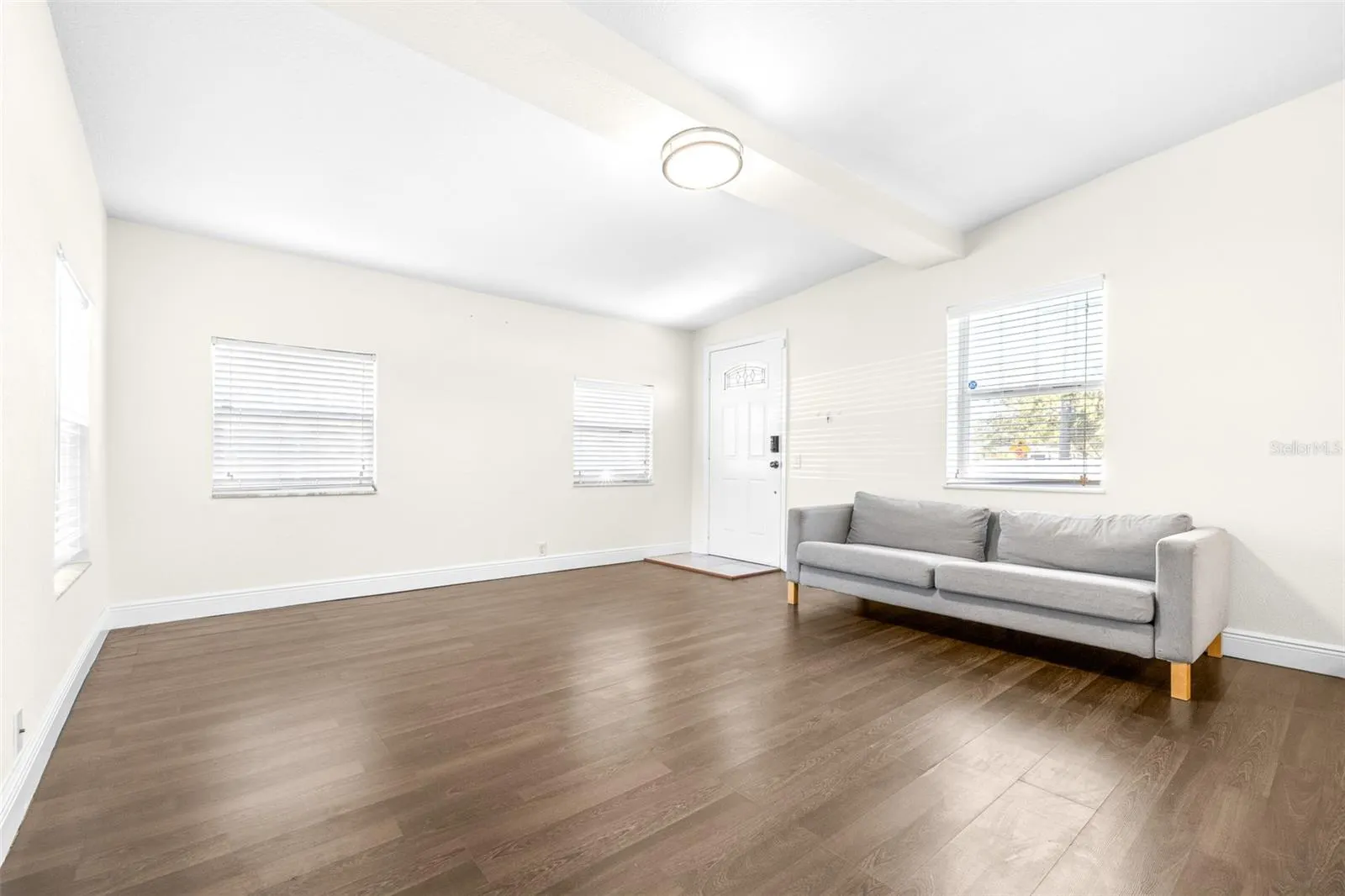 1512 W KIRBY ST