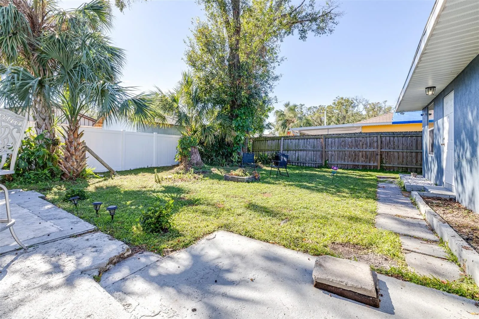 1512 W KIRBY ST