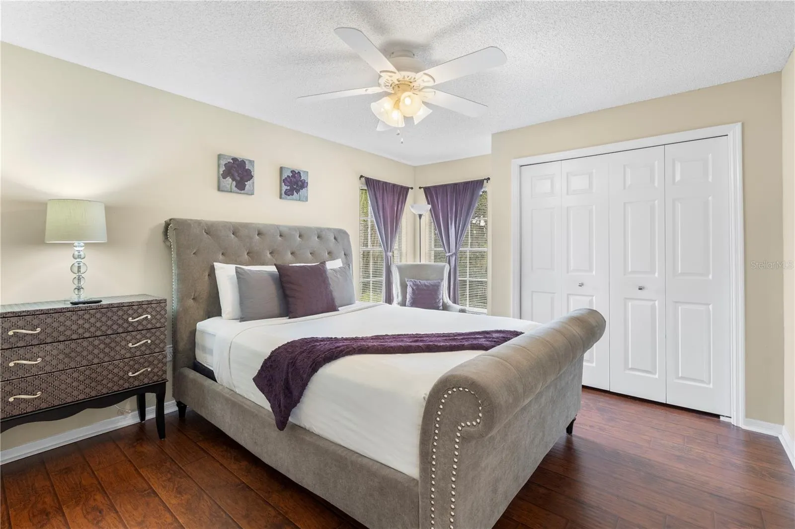 324 PINE LAKE VIEW DR