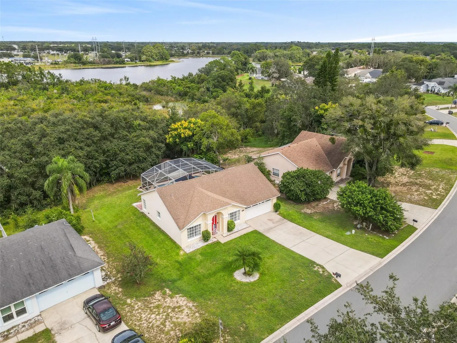324 PINE LAKE VIEW DR
