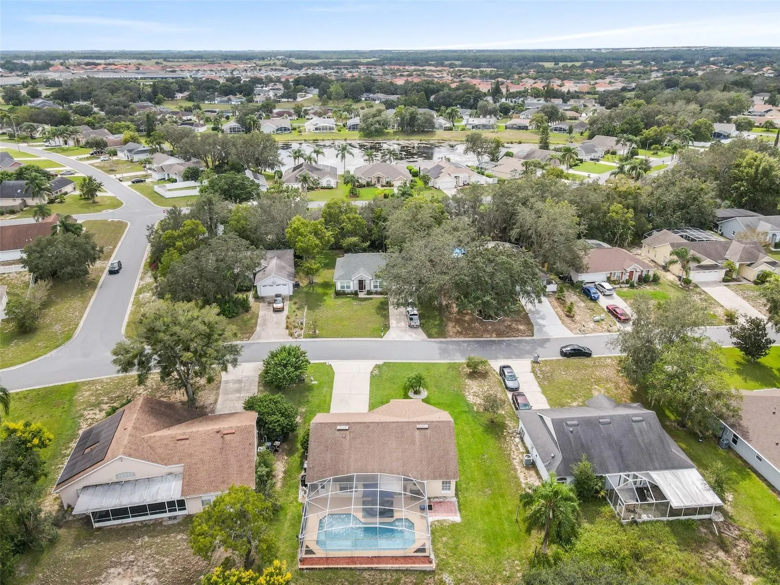 324 PINE LAKE VIEW DR