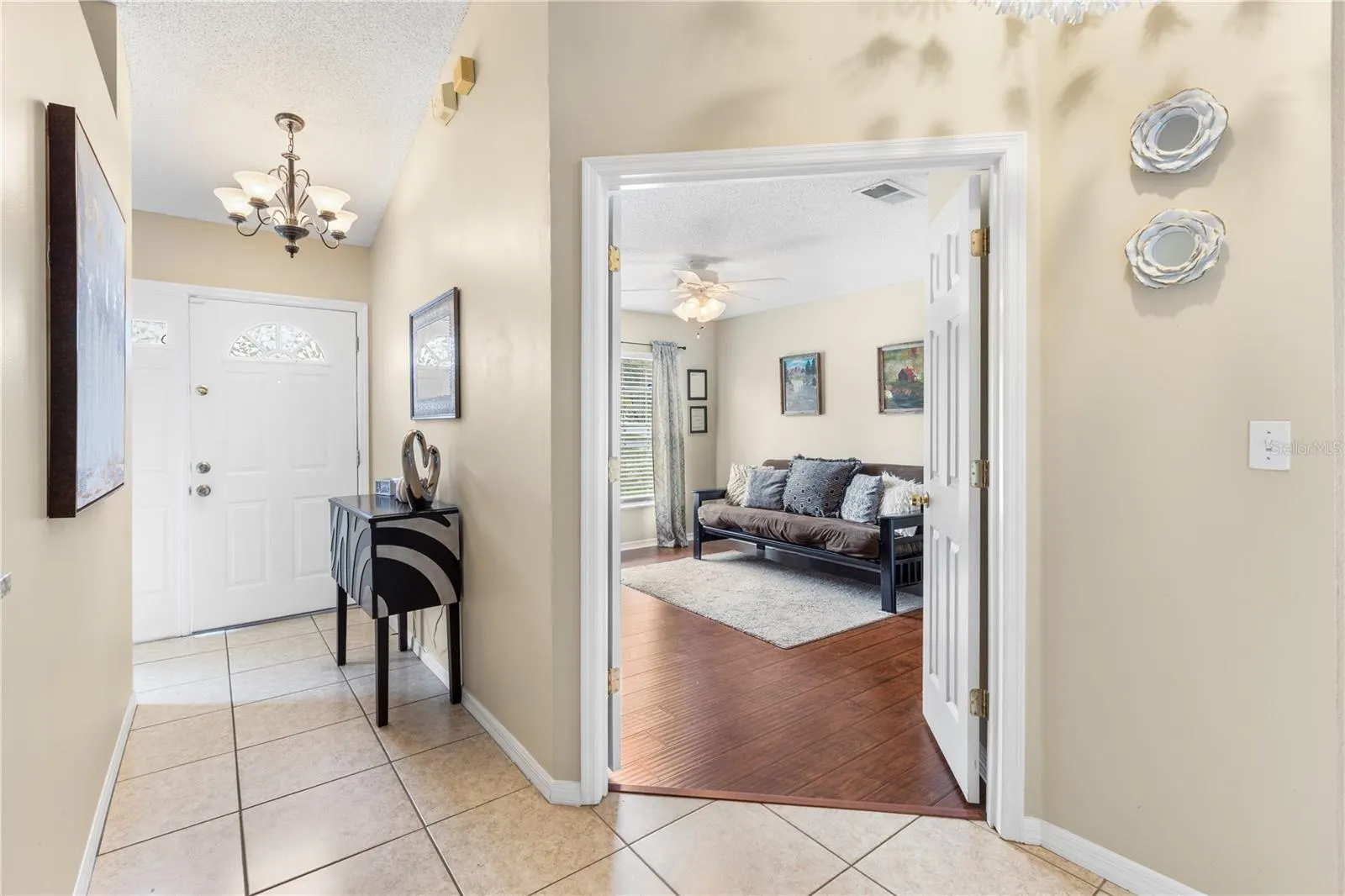 324 PINE LAKE VIEW DR