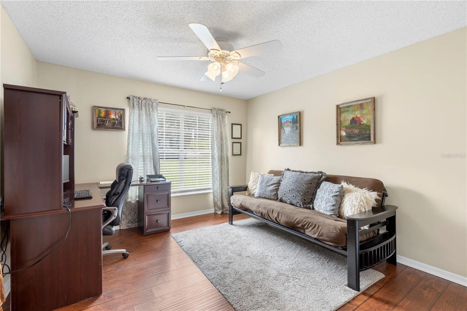 324 PINE LAKE VIEW DR