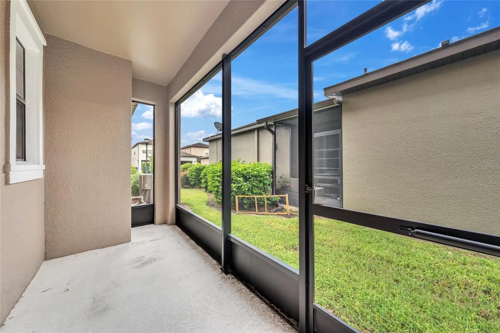 5824 VILLAGE CENTER DR
